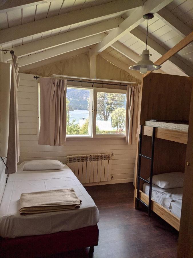 Indomito Hostel San Carlos de Bariloche Exteriör bild